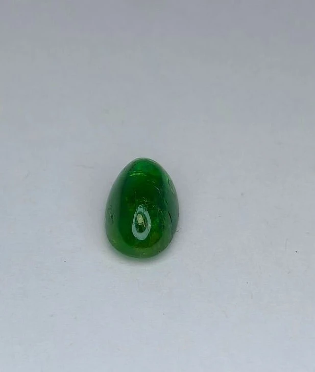 9.13ct Tsavorite Garnet Faceted Loose Gemstone From Tanzania — view 1